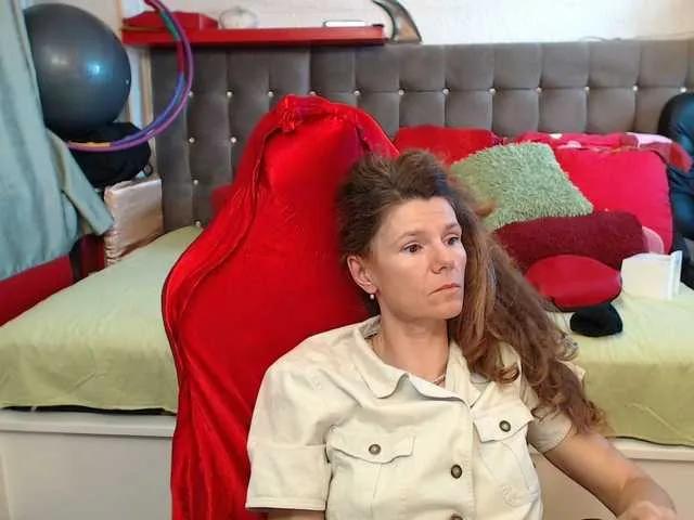 kellysurfing on BongaCams 