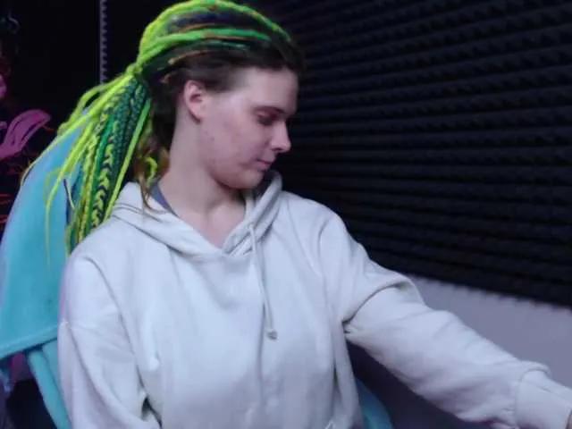 KIKIKrash on BongaCams