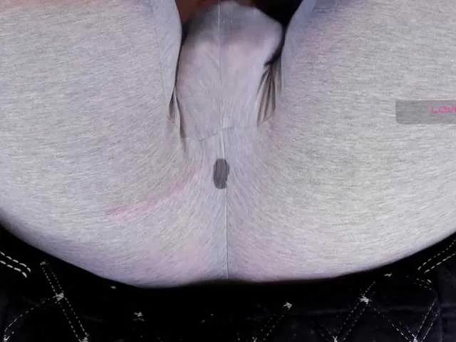 Offline Kira-Kell on BongaCams