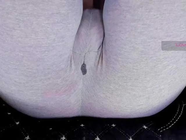 Offline Kira-Kell on BongaCams