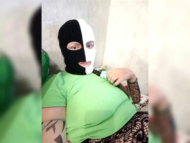 Kiss-Kissaa on BongaCams 