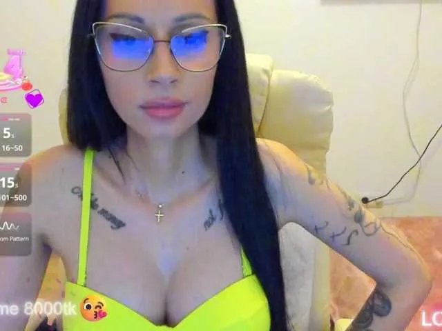 kissnicol on BongaCams 
