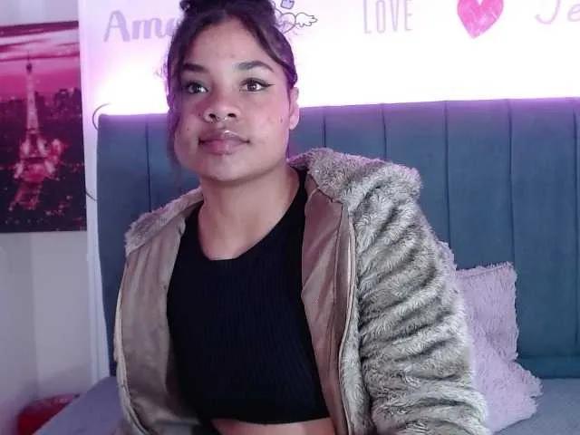 KittyBrooke on BongaCams 