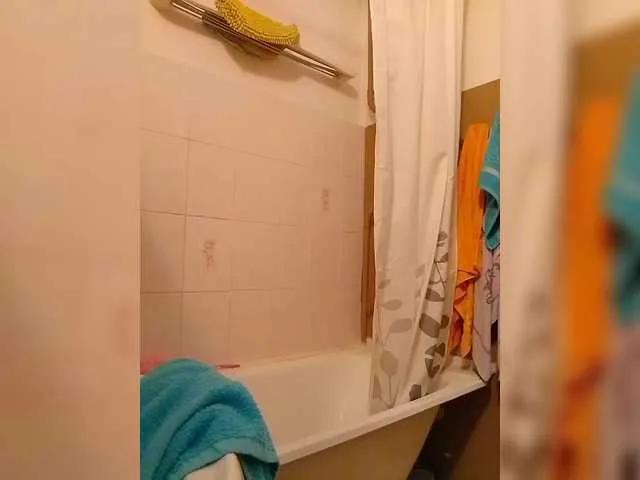 Offline KONFETKAA-1 on BongaCams