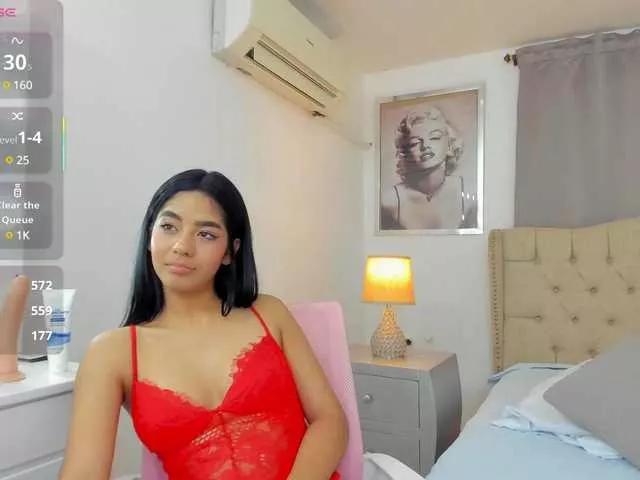 Offline Kyraaa on BongaCams