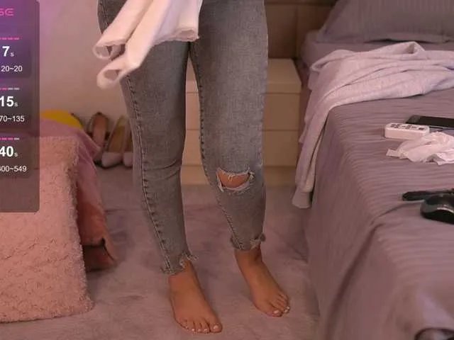 KyraCase on BongaCams