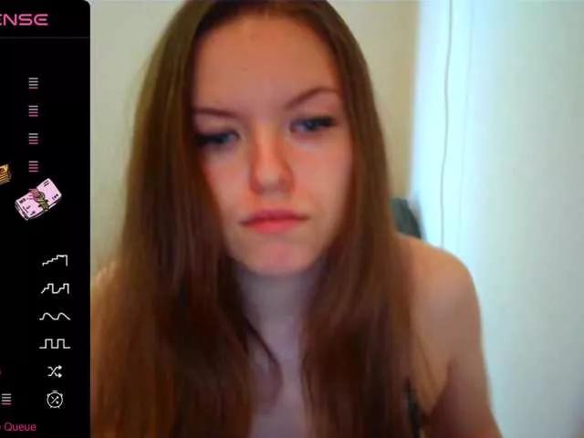 Offline Lady-Caroline on BongaCams