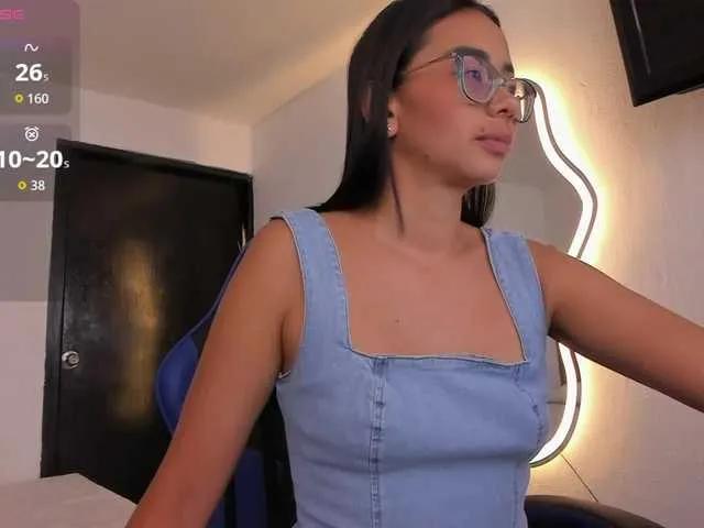 Offline lakshmi-rai on BongaCams