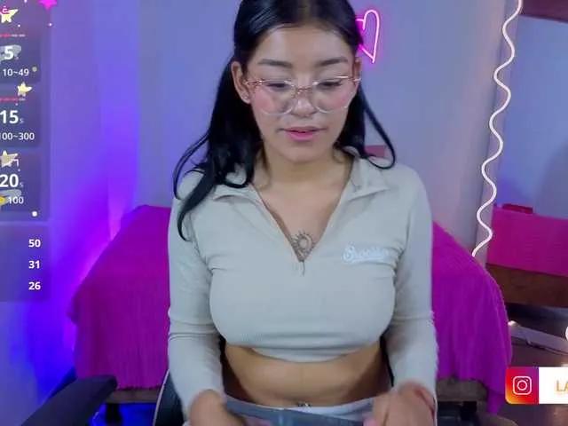 Offline Lalalutsy-tay on BongaCams