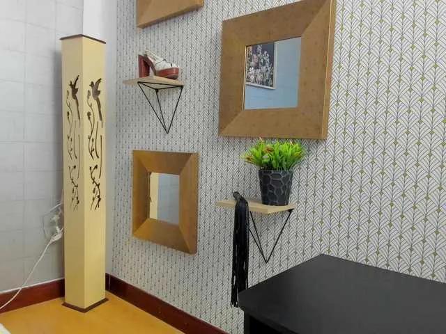 Offline LightHaze on BongaCams