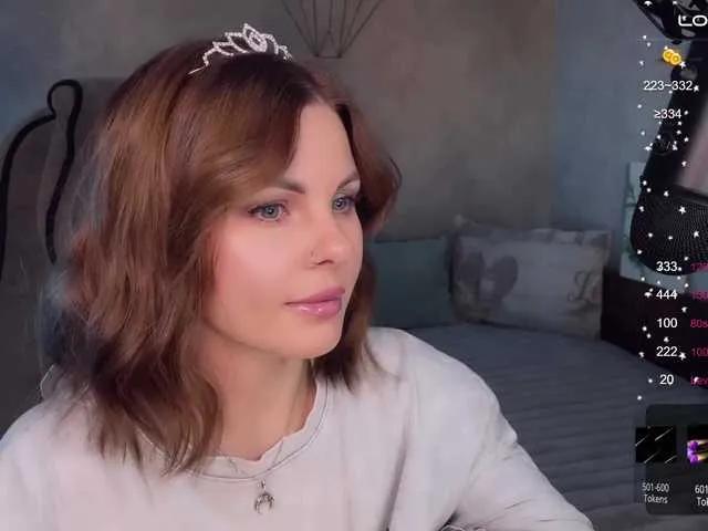 LiluDallass on BongaCams 