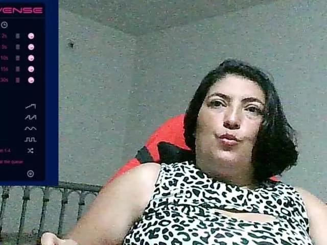 Offline linamaria98 on BongaCams