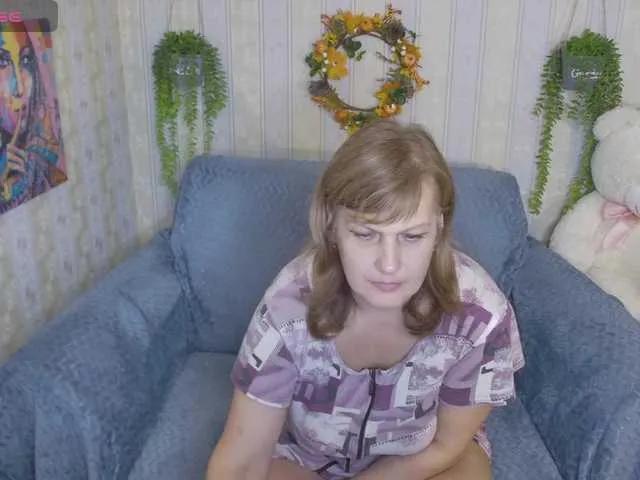 LinaTomingas on BongaCams