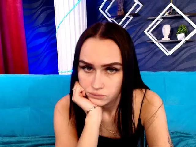 Offline LisaJohnson on BongaCams