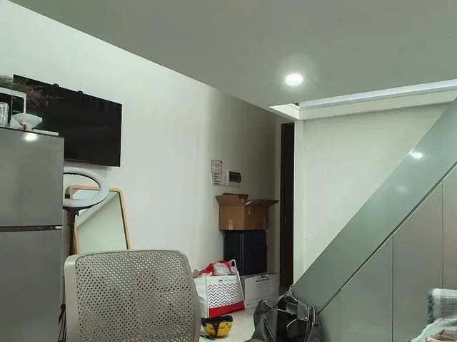 Littlemolly1 on BongaCams 