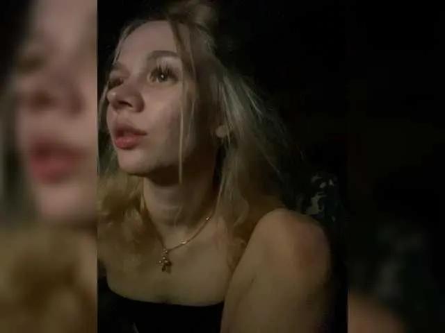BongaCams Lollyybaby is Freechat Lollyybaby — Freechat on BongaCams