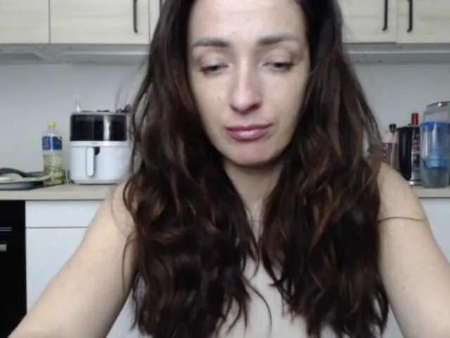 BongaCams LorennePlay  is Freechat  LorennePlay — I love flirty conversations, dressing up in cute outfits, and exploring new fantasies. Late-night chats, a little spoiling, and keeping things exciting always make me smile!