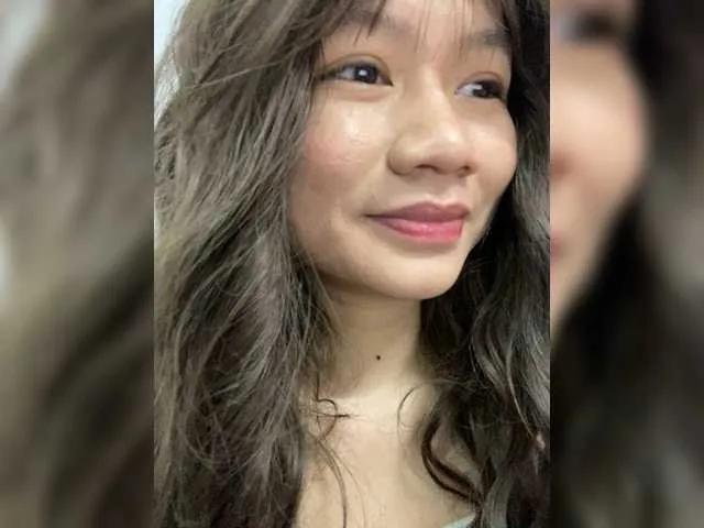 Lovefeetnude-1 on BongaCams