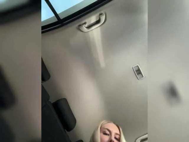 BongaCams Lovensesgirl is Freechat Lovensesgirl — generous gifts and man's :)