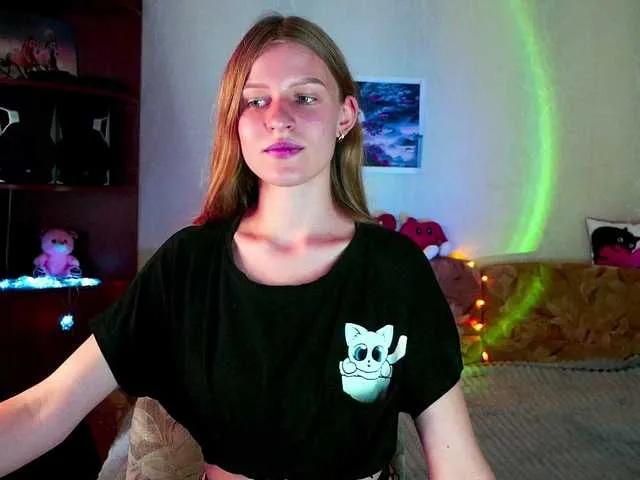 Offline LunaEvan on BongaCams