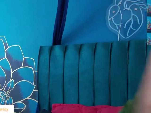 Offline Lunamistyc on BongaCams