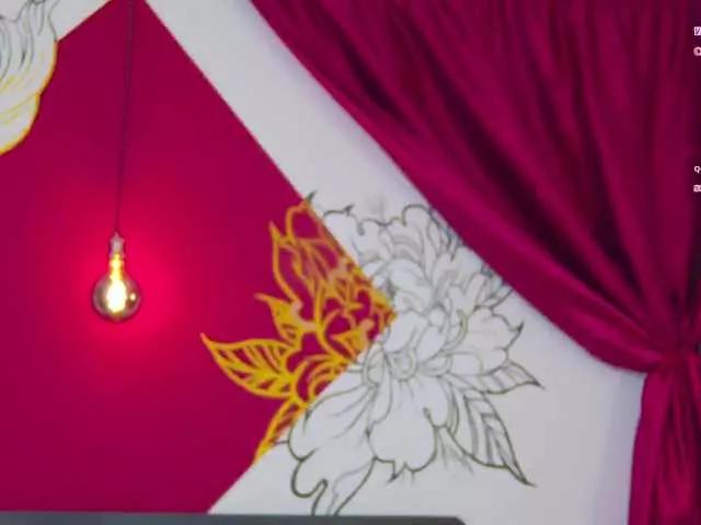 Offline Lunamistyc on BongaCams