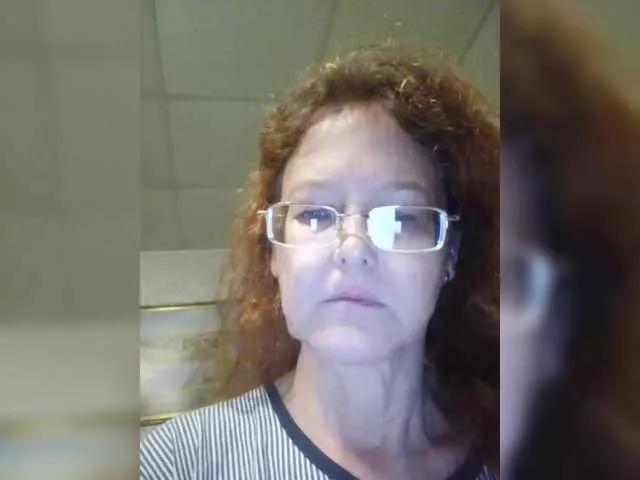 Offline Madam-oss on BongaCams