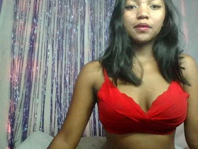 Offline MariahRK on BongaCams