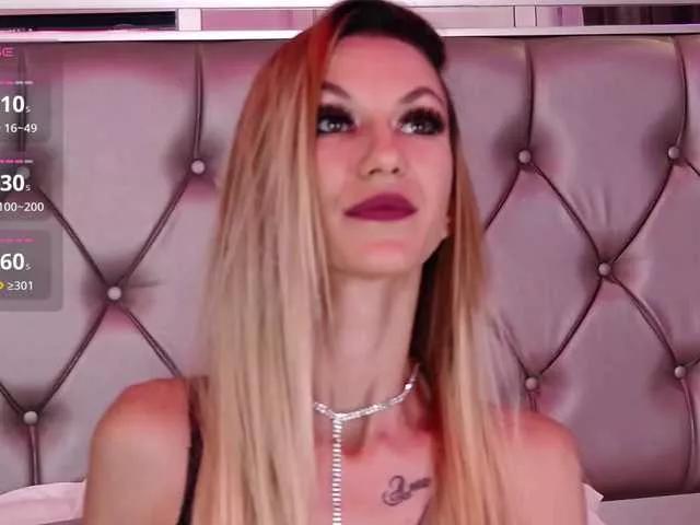 Offline MayaHale on BongaCams