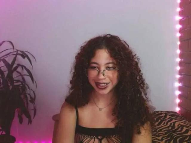 BongaCams Medussa333 is Freechat Medussa333 — Let's talk about the things that turn me on.
I love having a good conversation that leads us to get to know each other a little and talk about our fetishes. 
I love using toys and that our conversation is accompanied by vibrations.