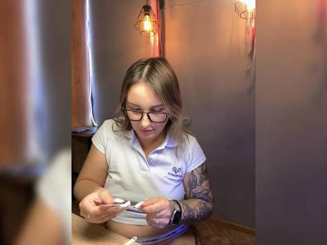 Offline Miss-Fetish on BongaCams