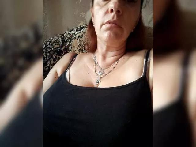Offline MissieLorrie on BongaCams