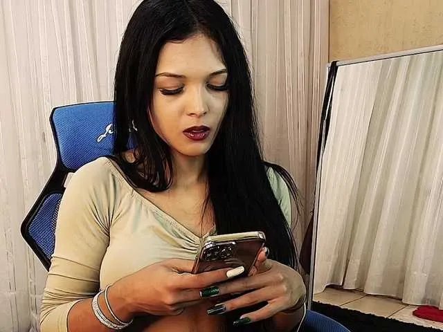 Mommyjeva on BongaCams 