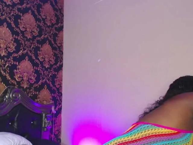 Freechat NaiaGils on BongaCams