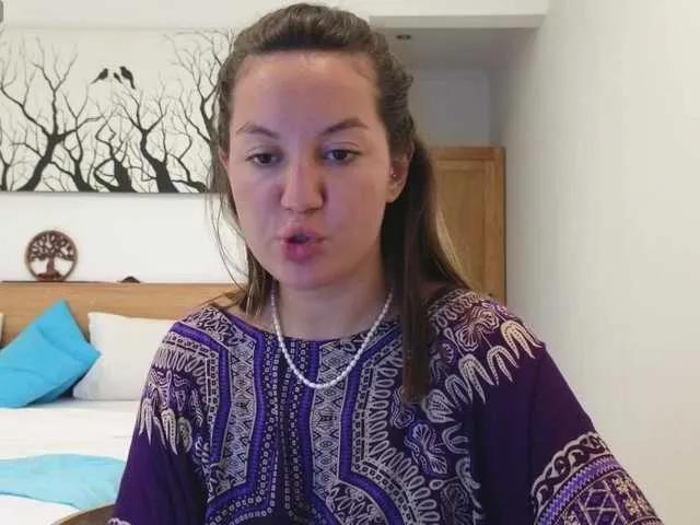 Nelly-Fischer on BongaCams