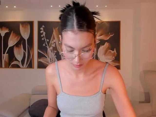 Freechat NiaSalvatore on BongaCams