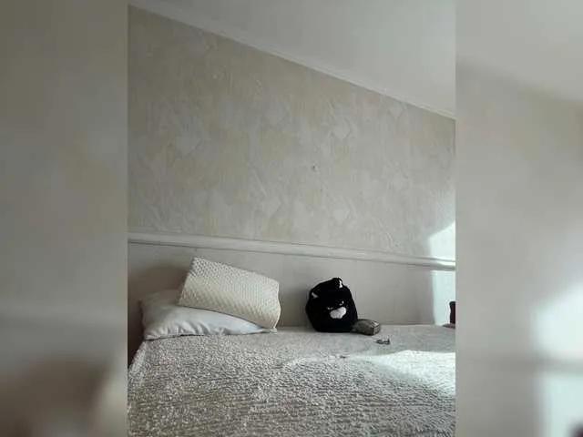 Offline NikkySecrets on BongaCams