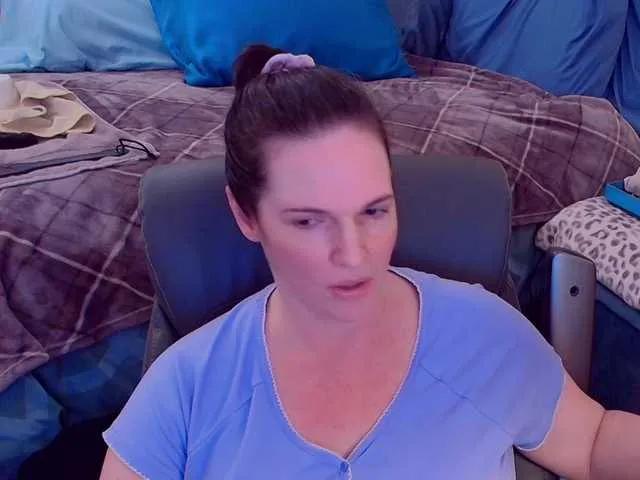 BongaCams NinaJaymes is Freechat NinaJaymes — Men who are full of action, and ready to take charge.