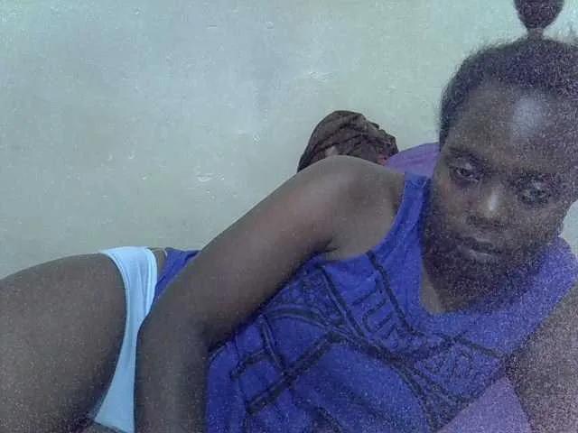 Prettiesweet on BongaCams