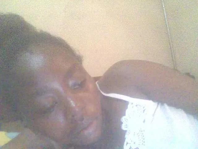 Offline PrettyG on BongaCams