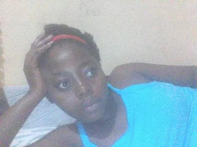 Offline PrettyG on BongaCams