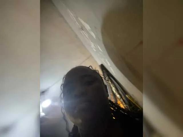 PrettyJade on BongaCams