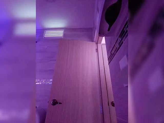 Offline RachelCooper on BongaCams