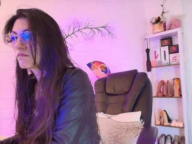 Freechat Rapunzell-- on BongaCams