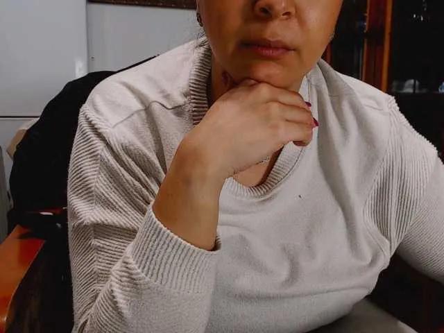 Offline Rebeca4you on BongaCams