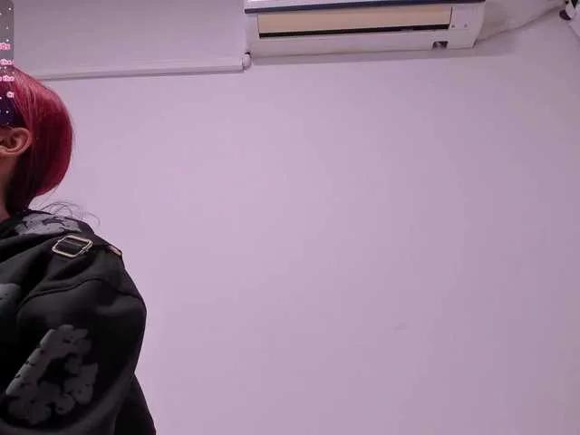 BongaCams RedHeadSusy is Freechat RedHeadSusy — Nice, gentle and sweet talks