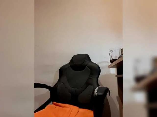 Offline Reife-dame on BongaCams