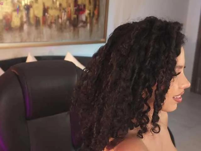 Offline RoseFerrera on BongaCams