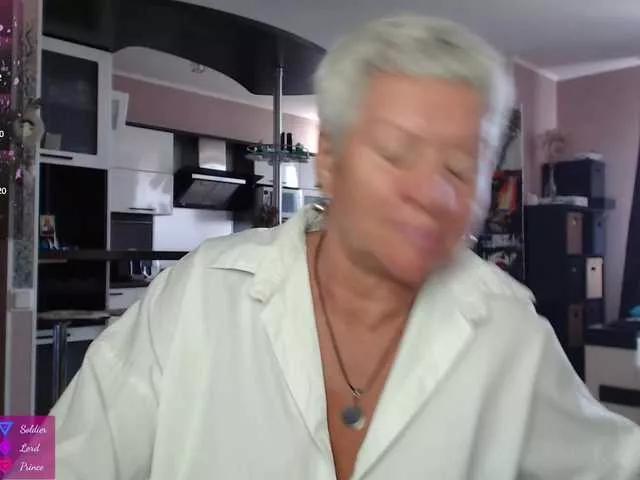 Freechat roxana-brooks on BongaCams