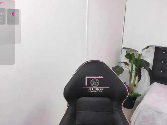 Offline SAAYA-TAY on BongaCams